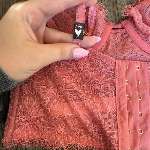 NWT Victoria secret pink corset bralette - Picture 3 of 4